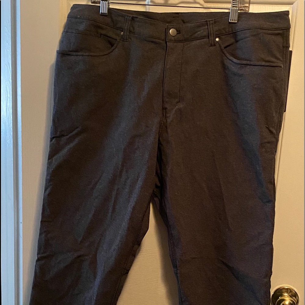 Lululemon Men’s ABC Pants